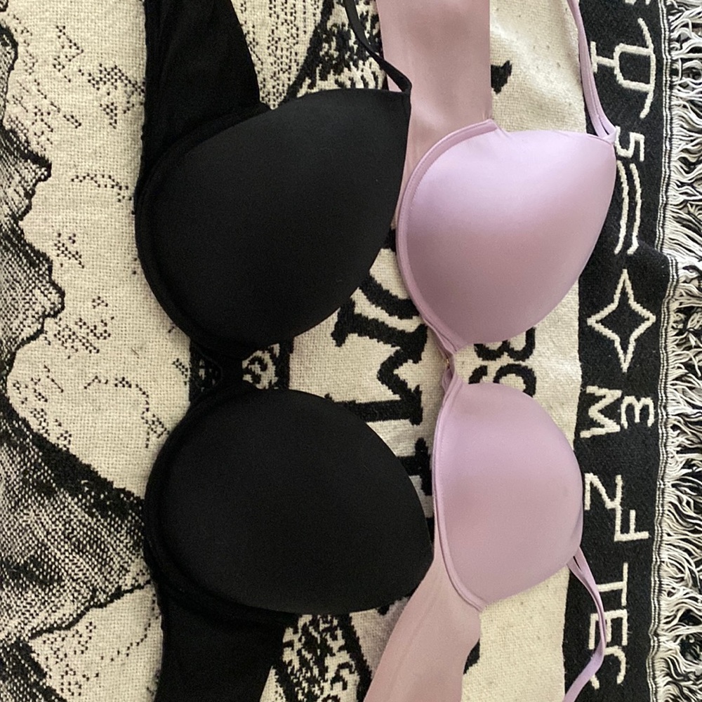 2 padded VS Bras
